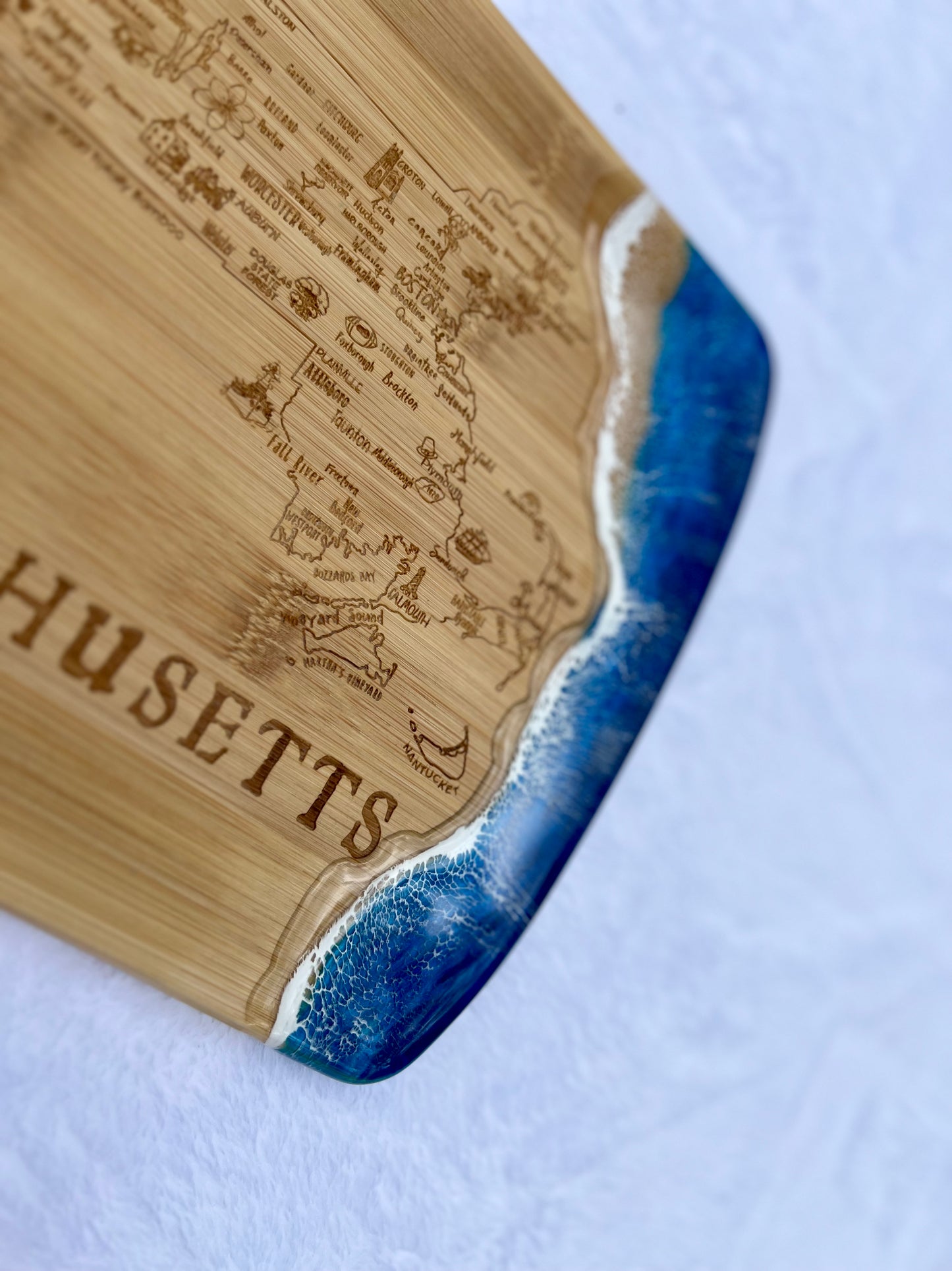State of Massachusetts Engraved Map Charcuterie Board-Nantucket Blues