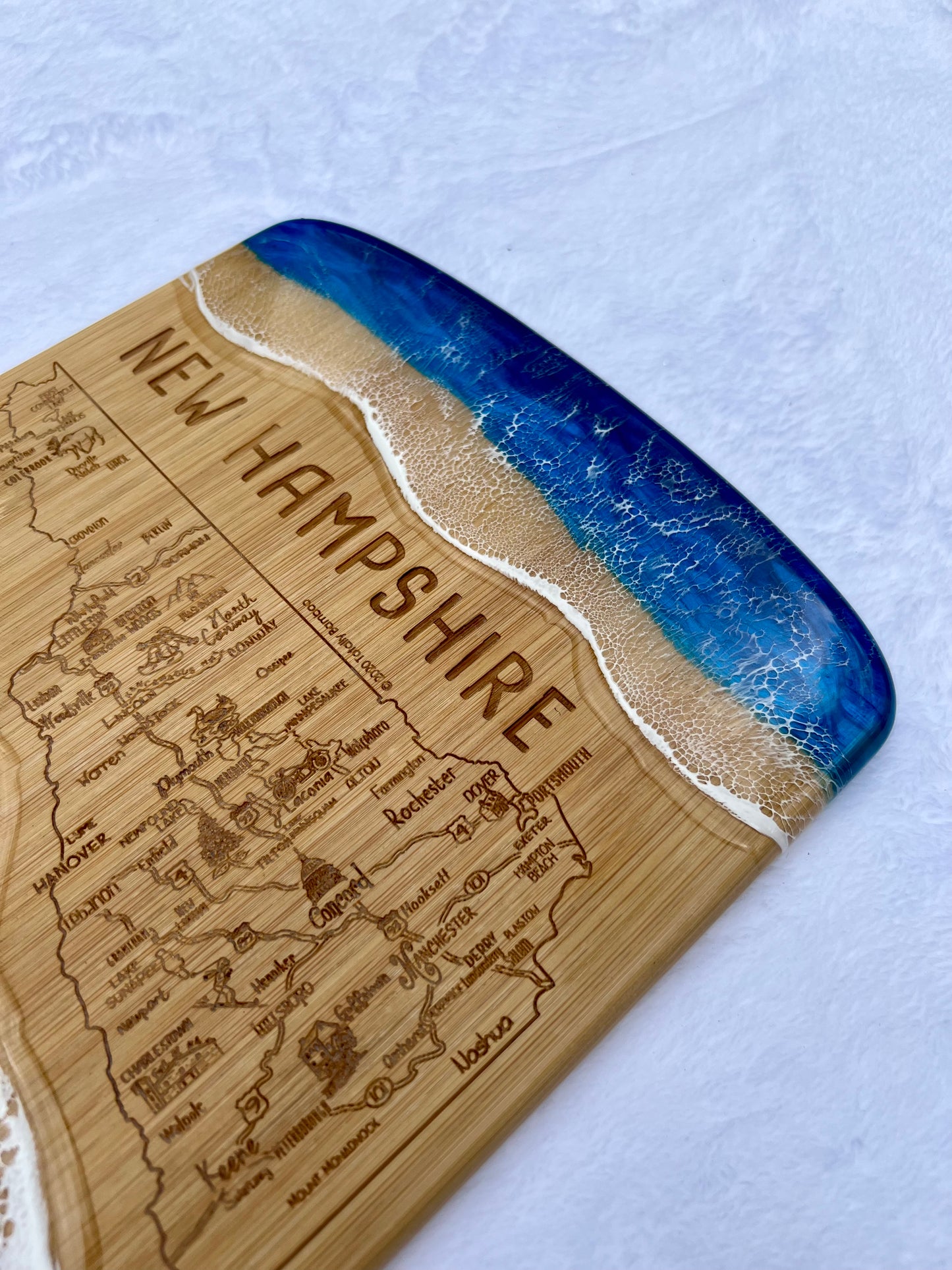 State of New Hampshire Engraved Map Charcuterie Board-Nantucket Blues Option 2