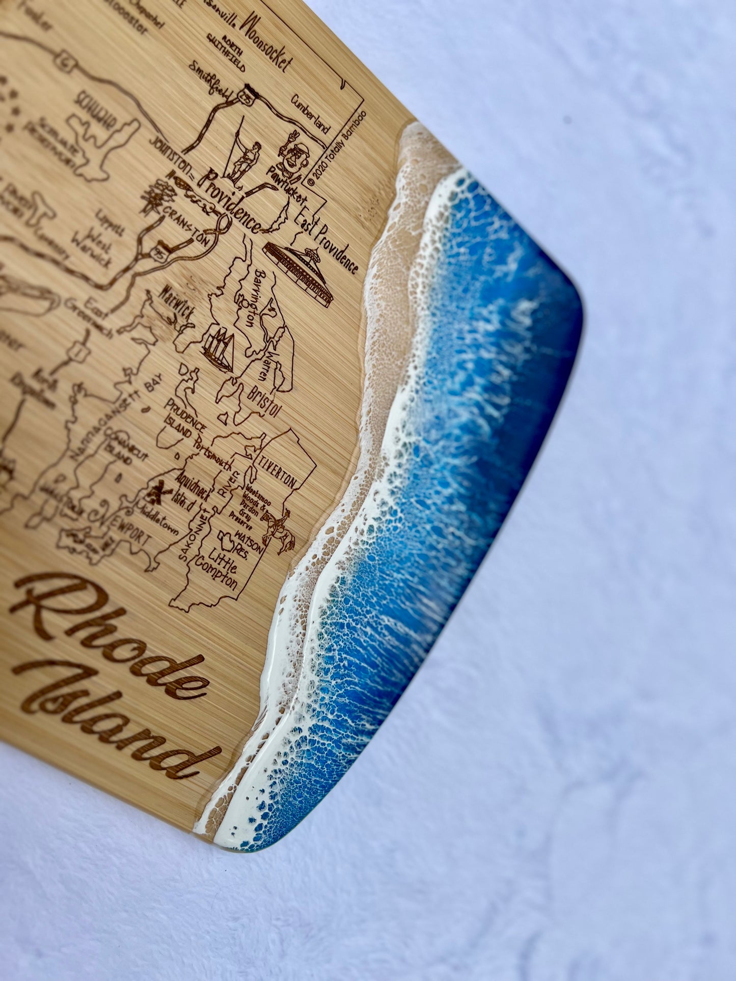 State of Rhode Island Engraved Map Charcuterie Board-Nantucket Blues