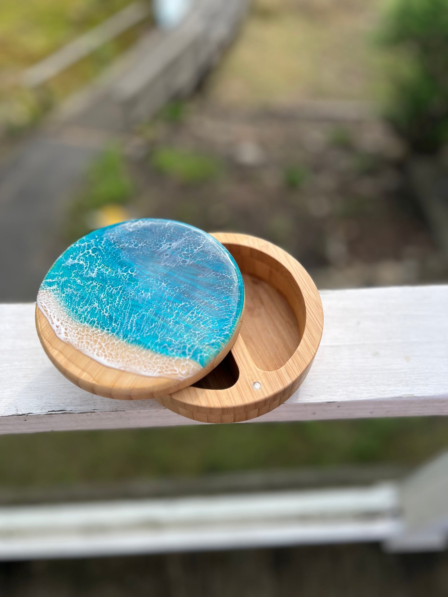 Split Chamber Salt Keeper - Atlantic Color Scheme