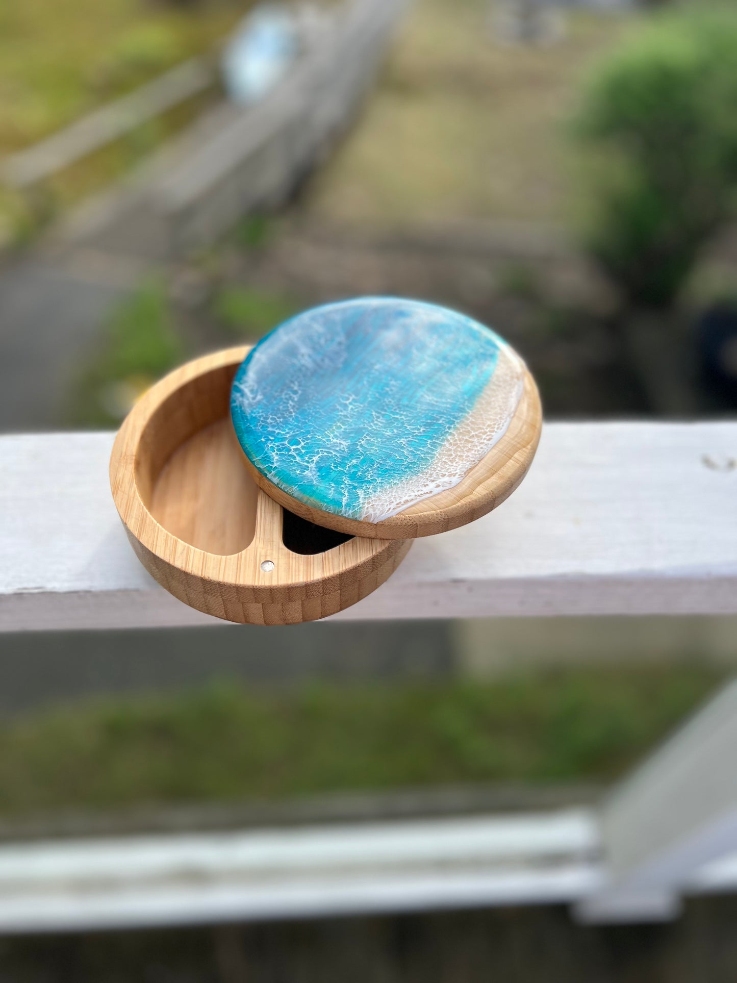 Split Chamber Salt Keeper - Atlantic Color Scheme