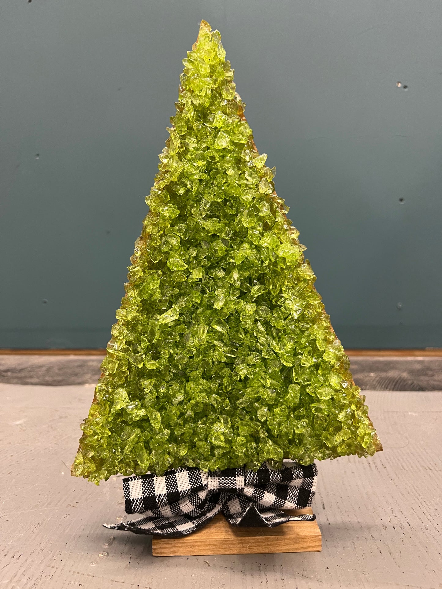 Green Crushed Glass Holiday Tree With Bow